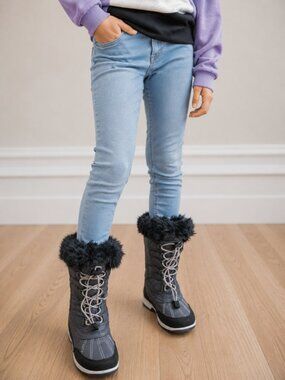 Yellow Girls Winter Boots Size 5